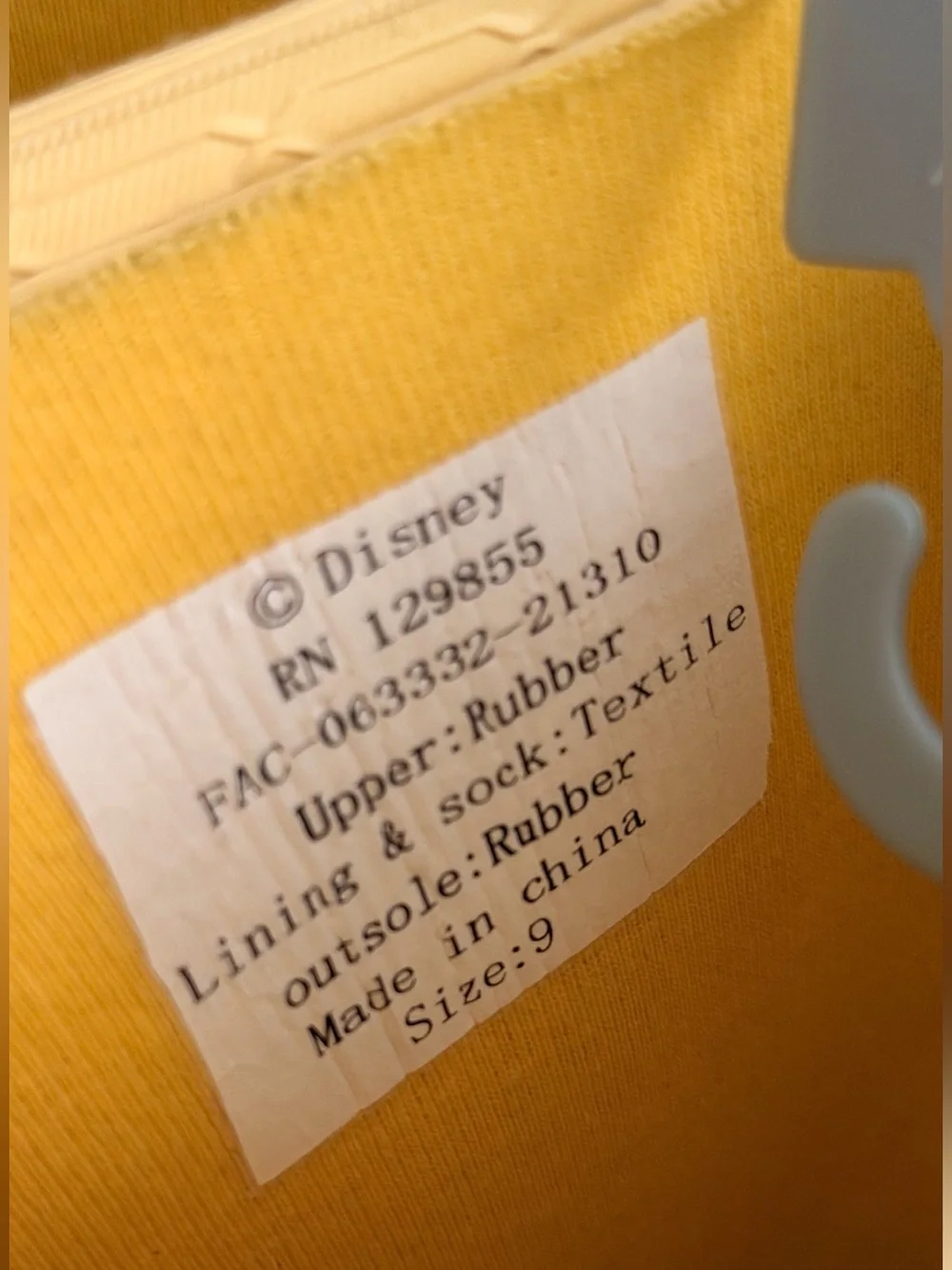 Disney Epcot Floral Butterfly Rubber Yellow Rain Boots Size 9 NWT